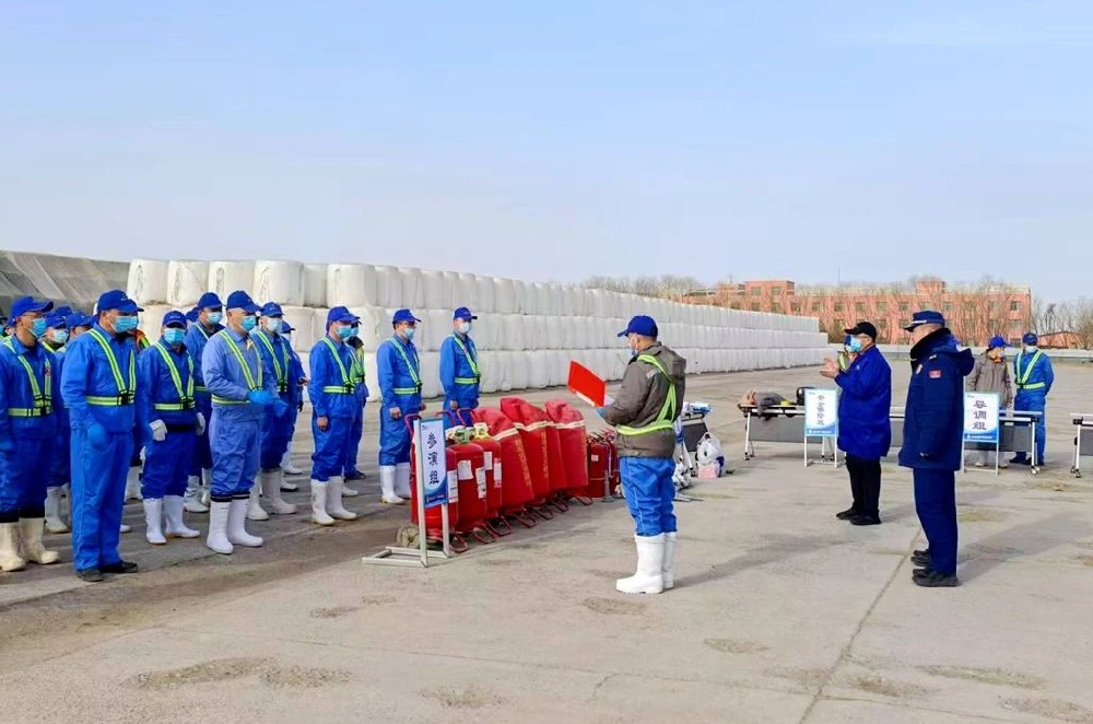 甘肅前進集團牧業(yè)單元開展消防演練