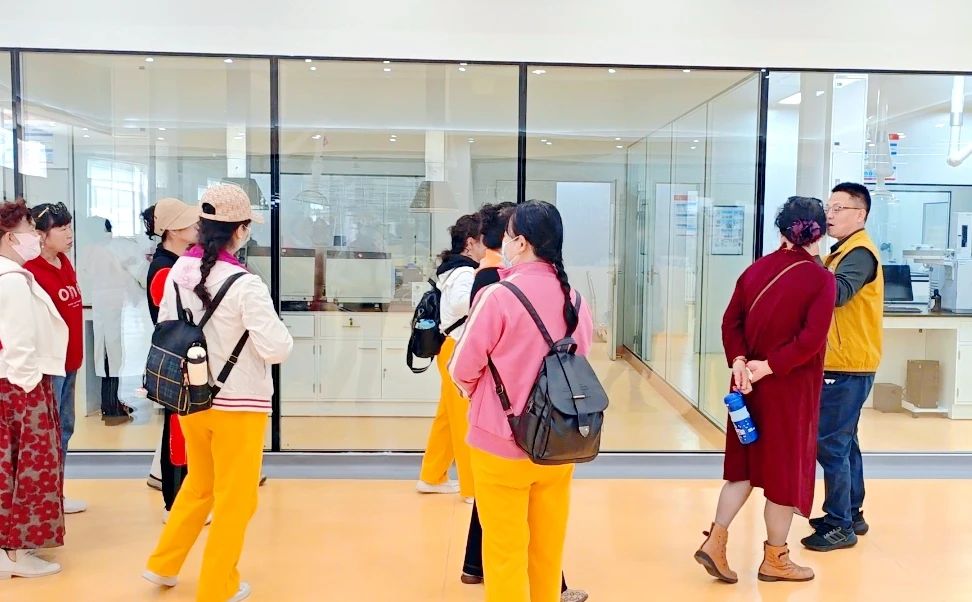 “這么近，這么純，周末來傳祁甘味”成為新時尚