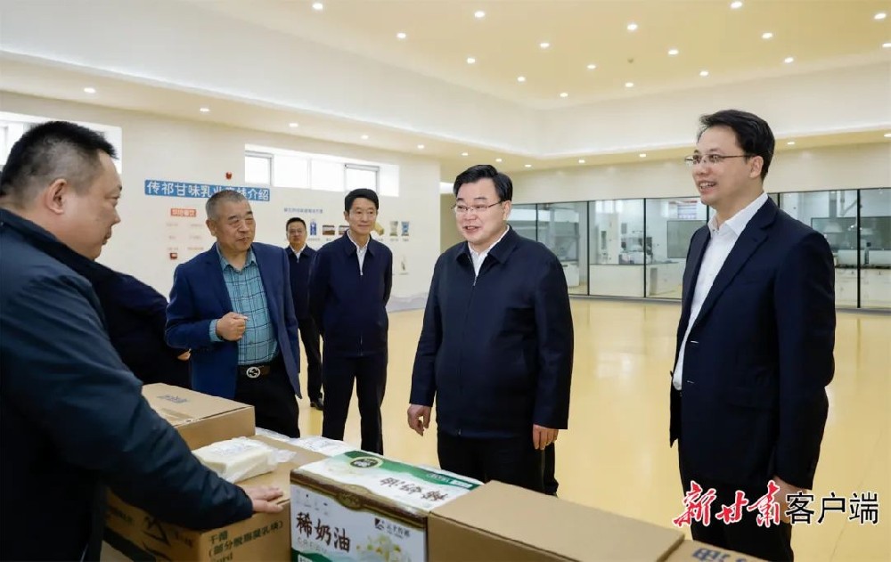 胡昌升在蘭州新區(qū)、嘉峪關(guān)市、酒泉市調(diào)研