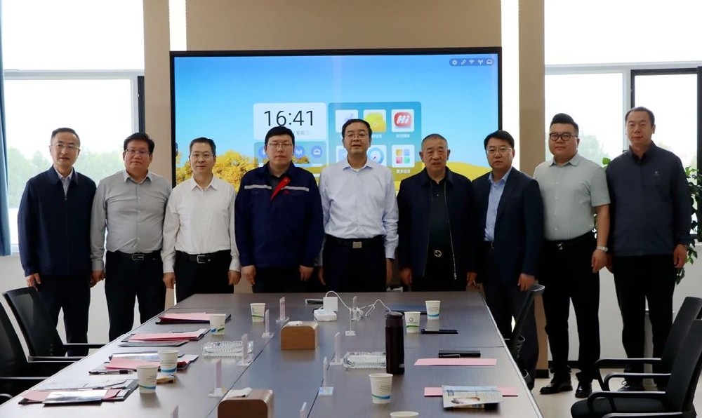 省科協(xié)到甘肅傳祁甘味乳業(yè)調(diào)研并慰問科技工作者