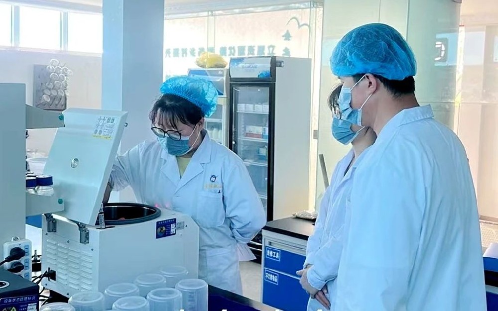 品質(zhì)“守門員”：守護鮮奶的純凈防線